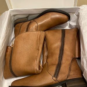 Steve Madden brown below knee boots